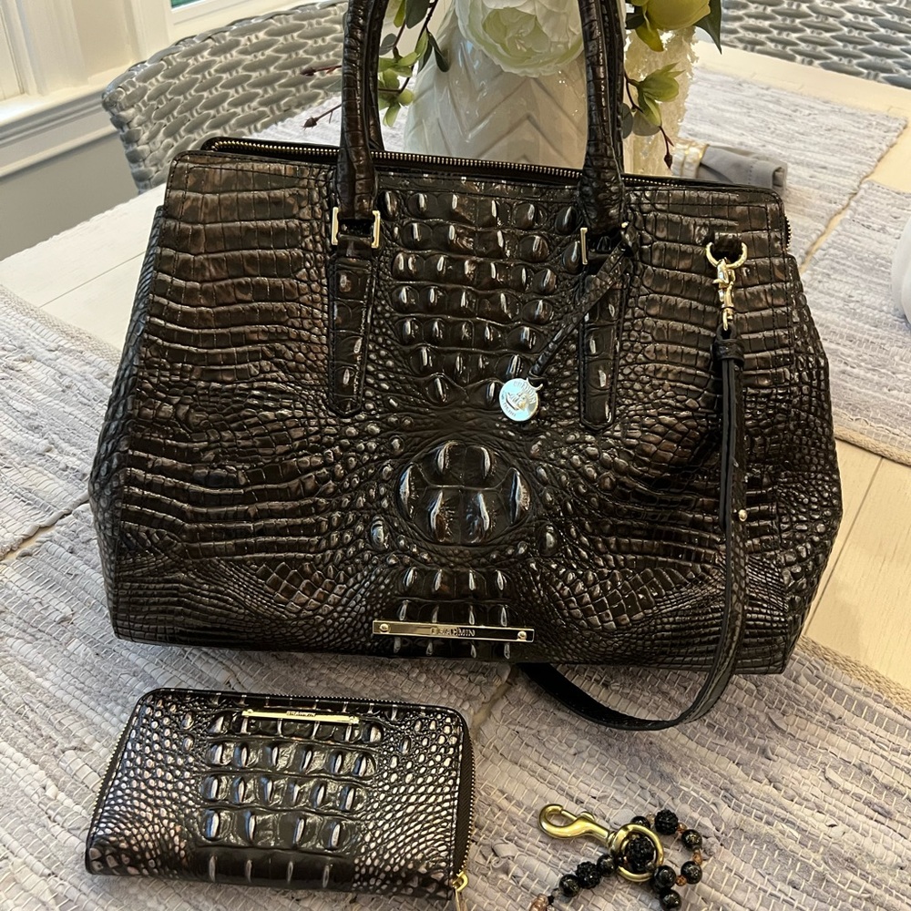 Brahmin Finley carryall handbag and Suri wallet Set- Ironwood